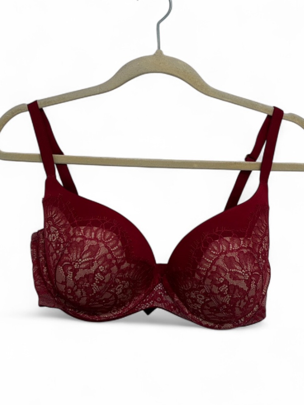Victoria’s Secret Very Sexy Plunge Red Lace Underwire Bra